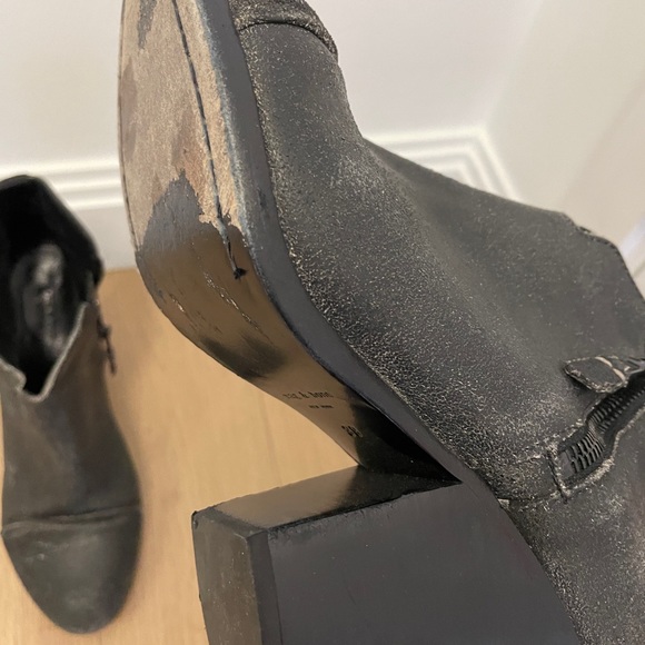 Rag & Bone Brushed Black Leather Booties Sz 7.5/38 - Picture 10 of 15